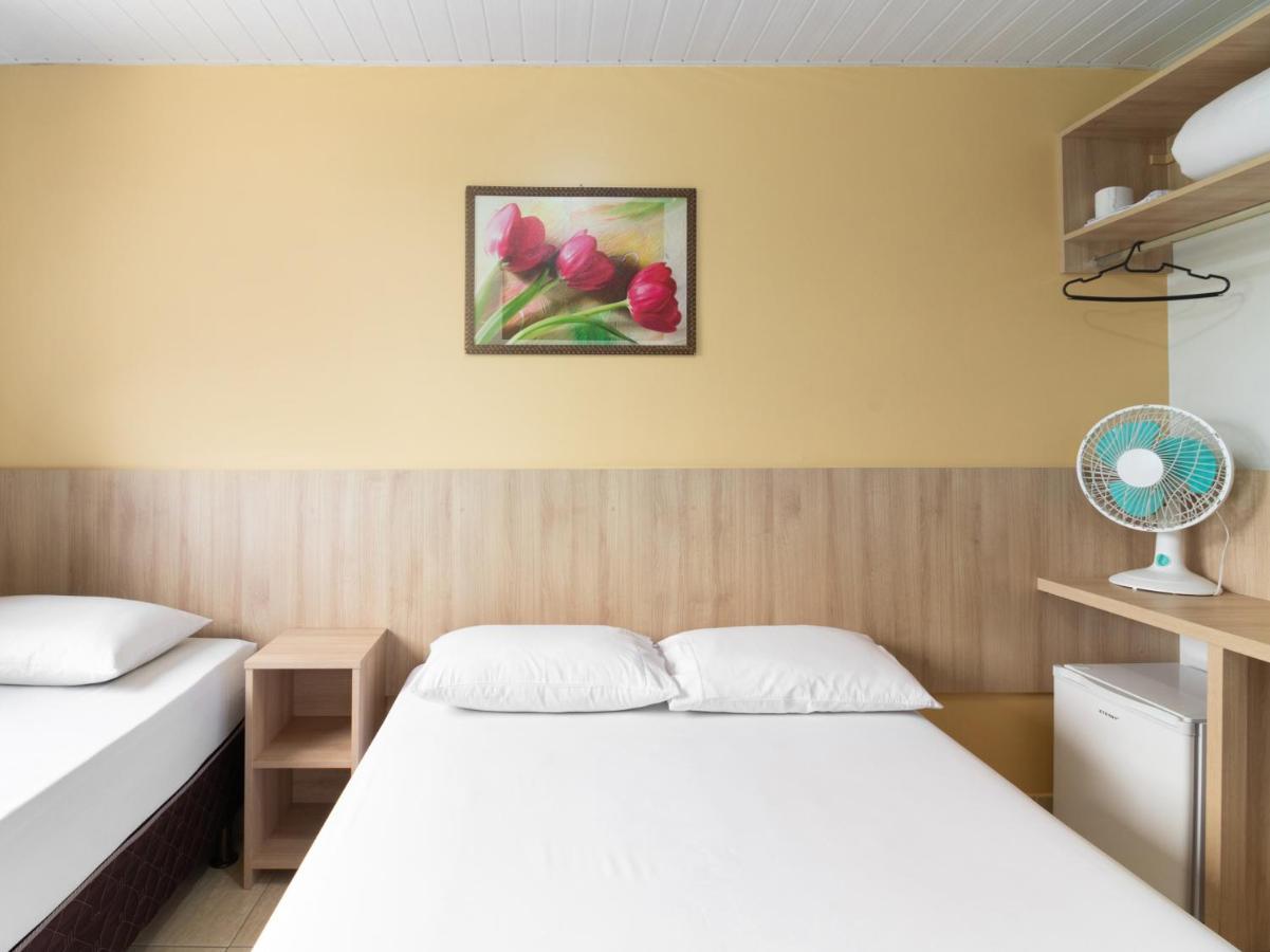 Hotel Cabbu 坎普拉古 外观 照片